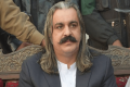  اسلحہ و شراب برآمدگی کیس: عدالت نے علی امین گنڈا پور سے 9 سوالوں کے جواب مانگ لیے