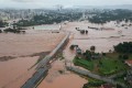 برازیل میں بارشوں اور سیلاب سے ہلاکتیں 143 ہوگئیں